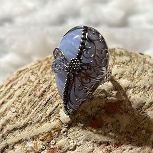 Size 8 blue agate dragonfly ring